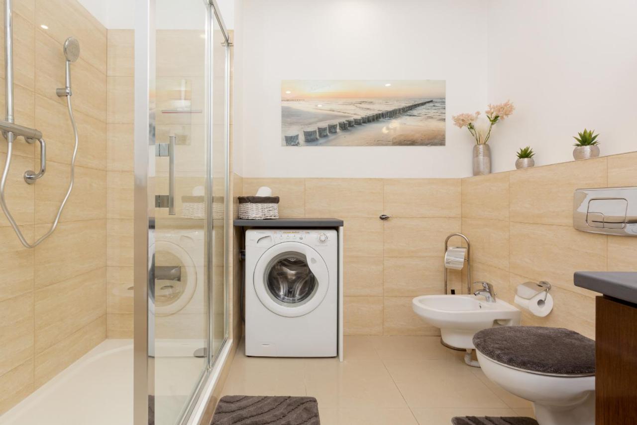 Park Arkadia Apartment With Parking Mokotow By Noclegi Renters Varsovie Extérieur photo
